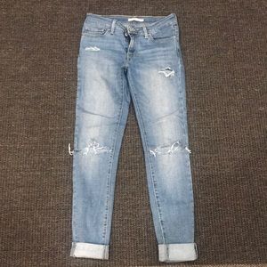 Women’s Ripped Jeans LEVI’S size 27